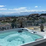 Oasis 325 New Luxury Penthouse With Amazing Sea View And Private Jacuzzi *
