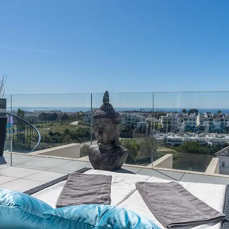 Διαμέρισμα Oasis 325 New Luxury Penthouse With Amazing Sea View And Private Jacuzzi
