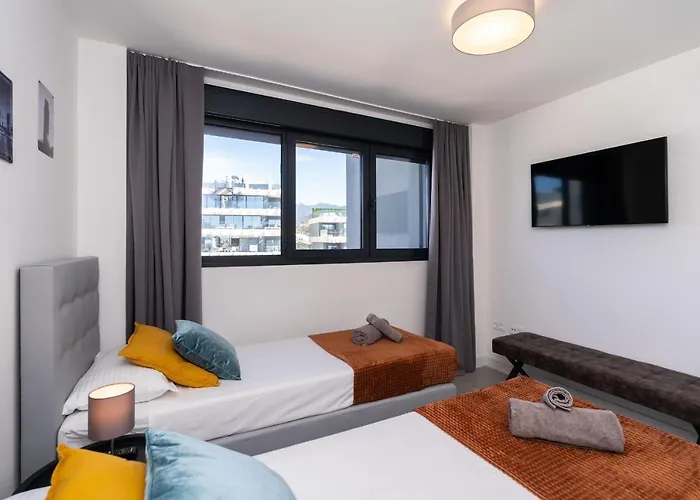 Oasis 325 New Luxury Penthouse With Amazing Sea View And Private Jacuzzi *