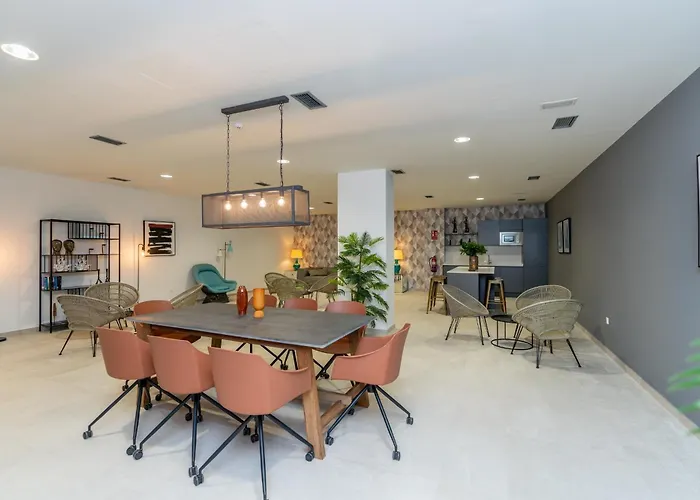 Oasis 325 New Luxury Penthouse With Amazing Sea View And Private Jacuzzi * Estepona