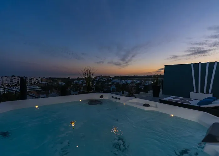 Oasis 325 New Luxury Penthouse With Amazing Sea View And Private Jacuzzi Estepona