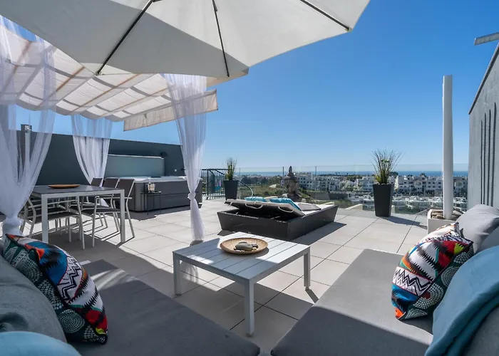 Oasis 325 New Luxury Penthouse With Amazing Sea View And Private Jacuzzi * Estepona