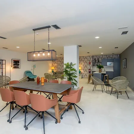 Oasis 325 New Luxury Penthouse With Amazing Sea View And Private Jacuzzi * Estepona